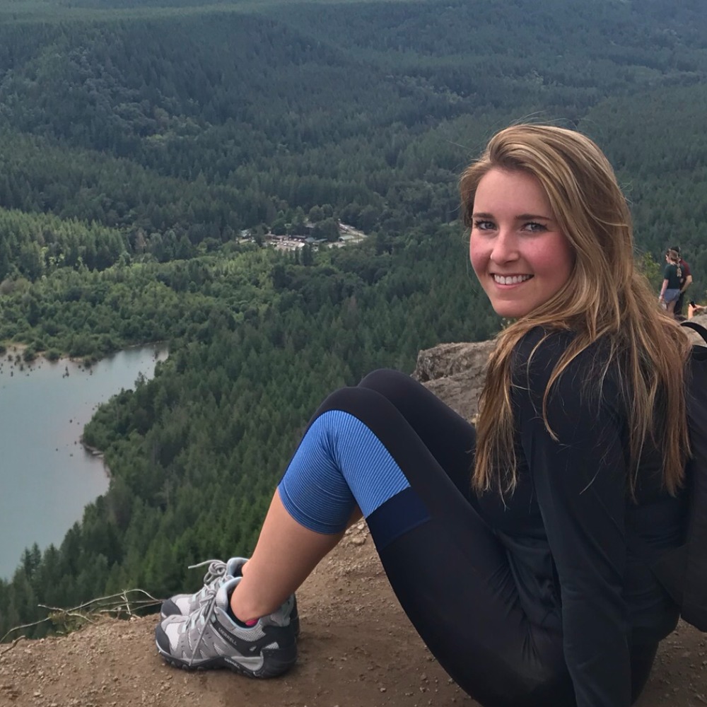 Meet your Posher, Courtney